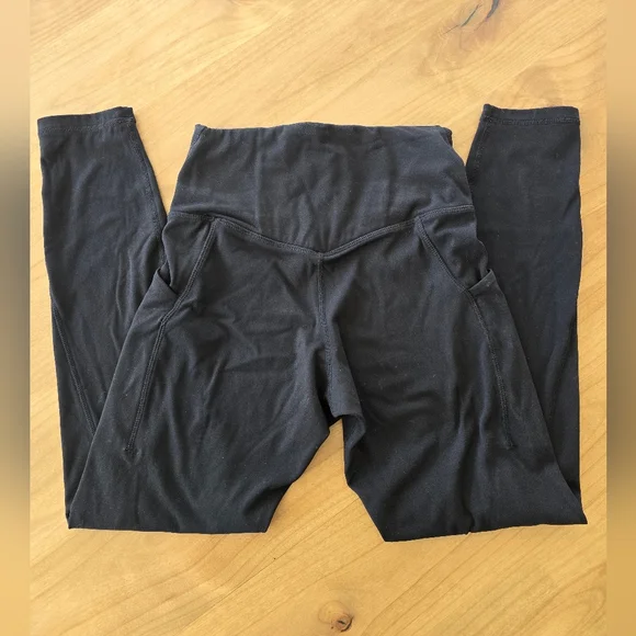 Quince Ultra-Form High-Rise Pocket Legging - Picture 3 of 4